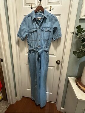Universal Thread Light Blue Denim Short Sleeve Jumpsuit with Belt.